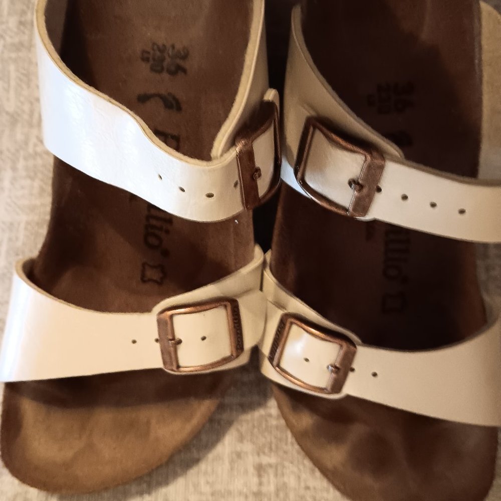 Birkenstock/Papillio size 36 US 6 Wedge sandal in metallic beige leather
